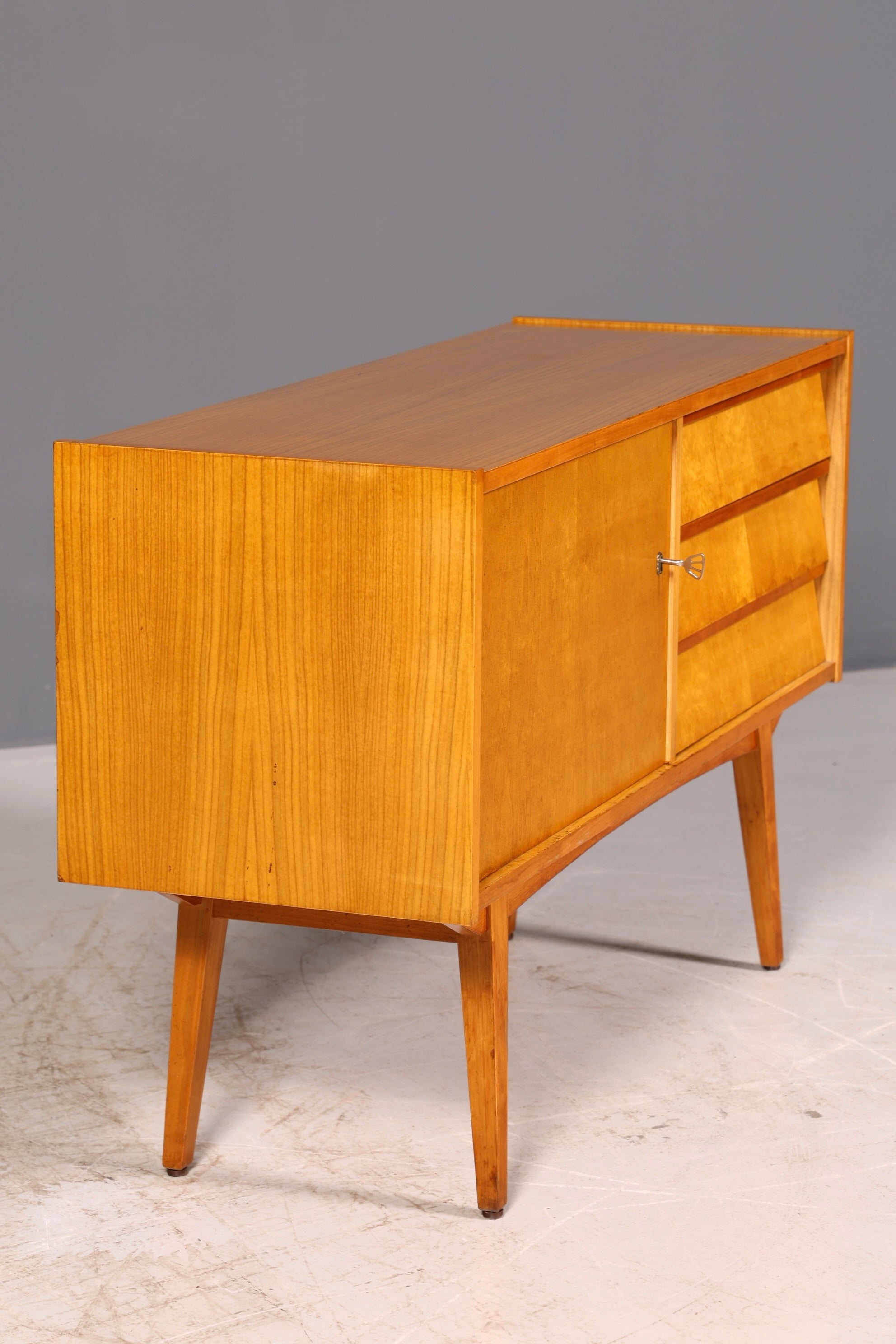 Wunderschönes Mid Century Sideboard Vintage TV Kommode 60er Schrank Anrichte Lowboard echt Holz