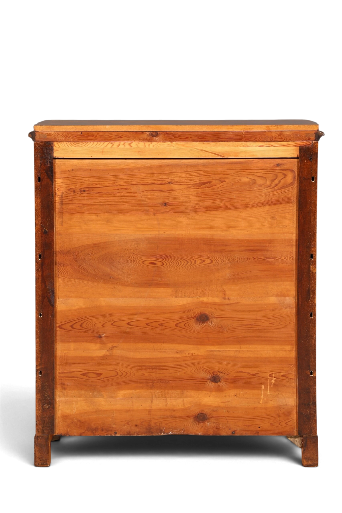 Hauptstadt Möblerei Biedermeier Kommode aus massivem Birkenholz, Rückansicht des antiken Möbelstücks
