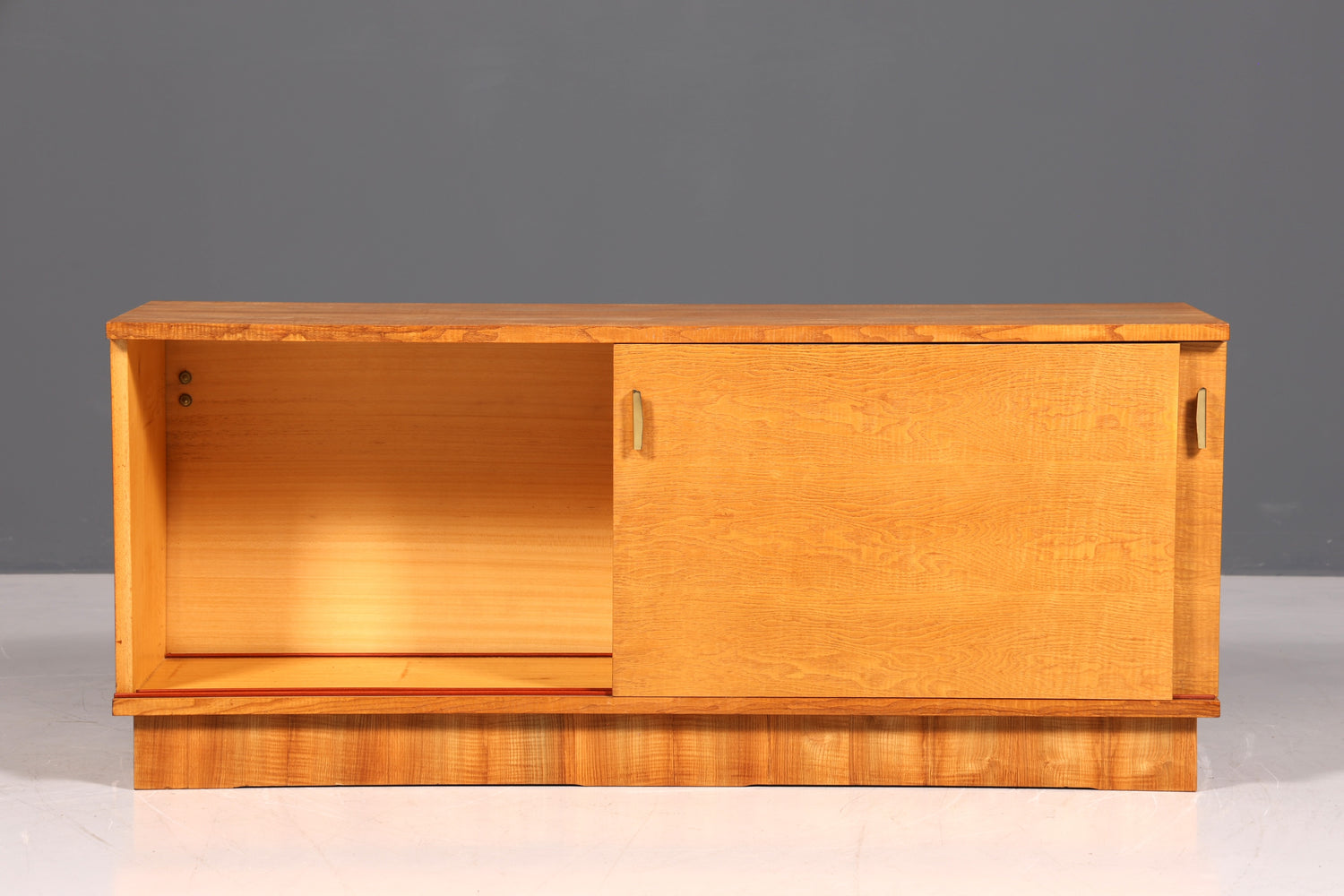 F509 Finition magnifique buffet vintage style années 60, commode, meuble TV, commode d&