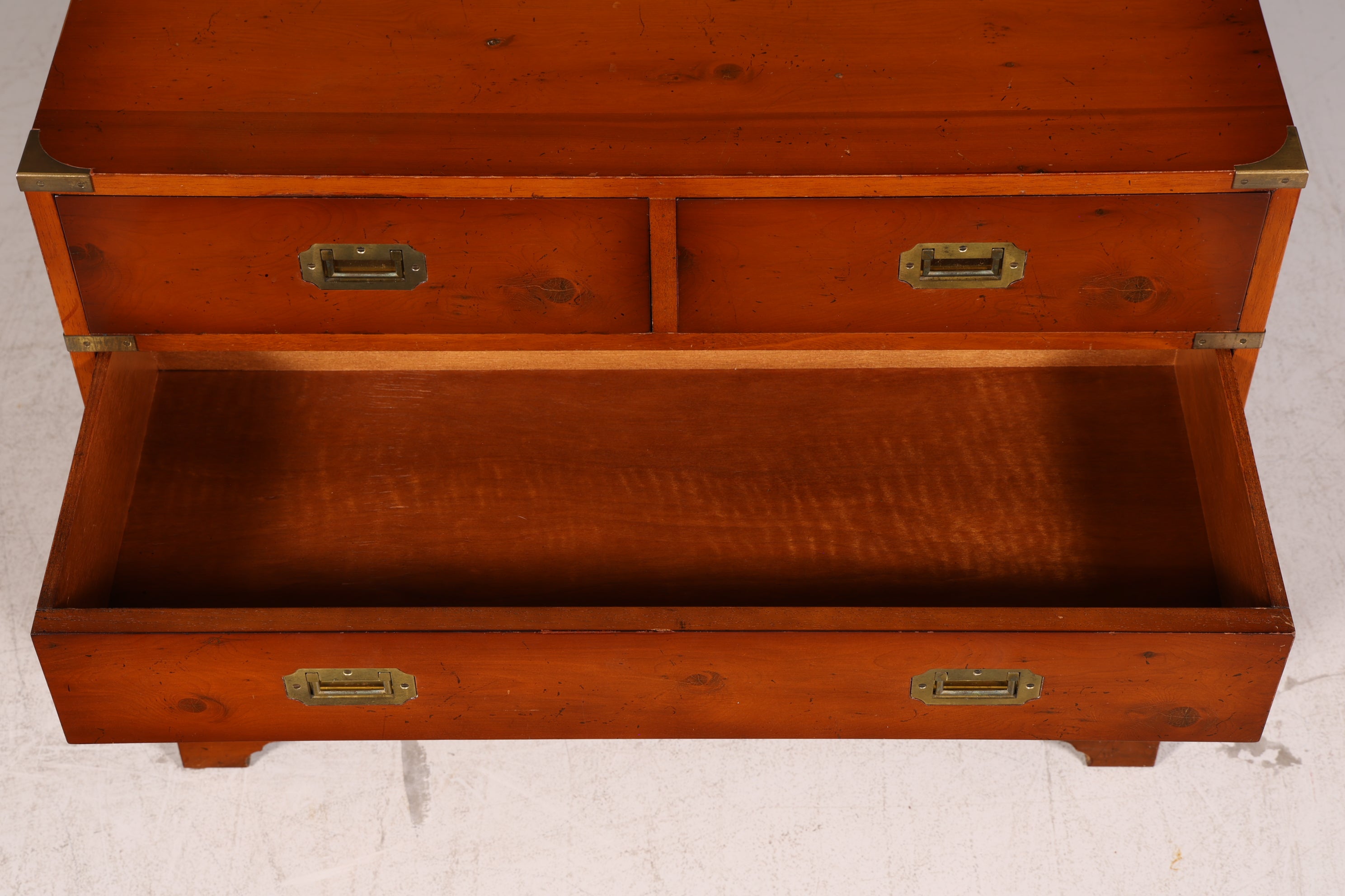 Traumhafte Maritime Kommode Military Chest Englisch Schiffskommode Schrank Kolonial Vintage