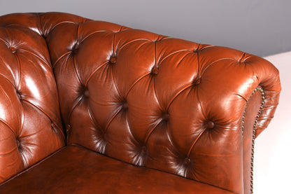 G119 Finish Wunderschönes Original Chesterfield Sofa 3- Sitzer echt Leder Oxblood Couch Englisch
