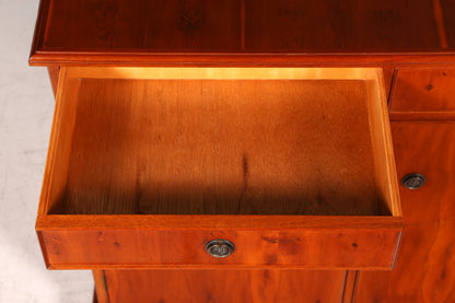 Wunderschöner Englischer Schrank Kommode Eibe Anrichte Buffet Sideboard Vintage