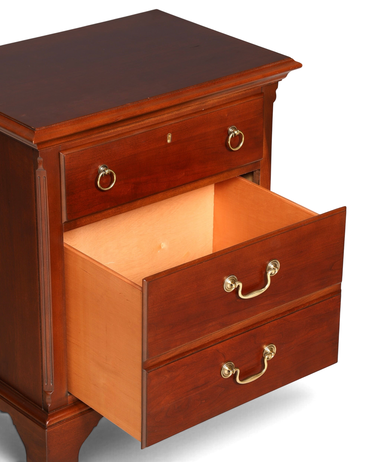 Hauptstadt Möblerei Drexel Heritage Kommode aus massivem dunklem Holz mit zwei Schubladen im klassischen Antik-Stil