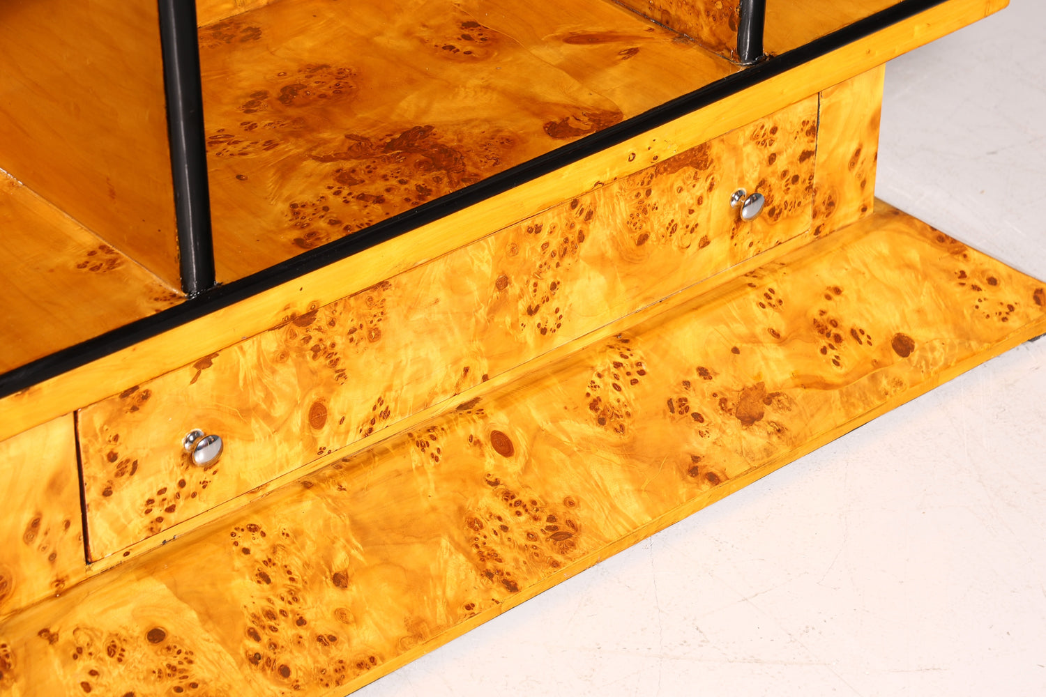 Bibliothèque impressionnante en bouleau au design Art déco, étagère de luxe, style Biedermeier