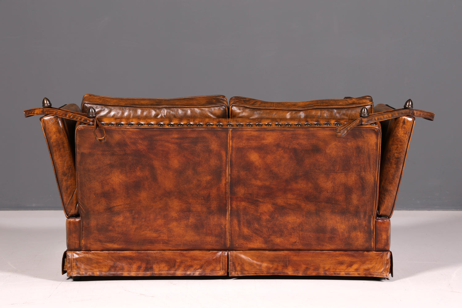 Wunderschönes Englisches Sofa im Knole Stil echt Leder Couch Englisch Polstersofa Antik Stil