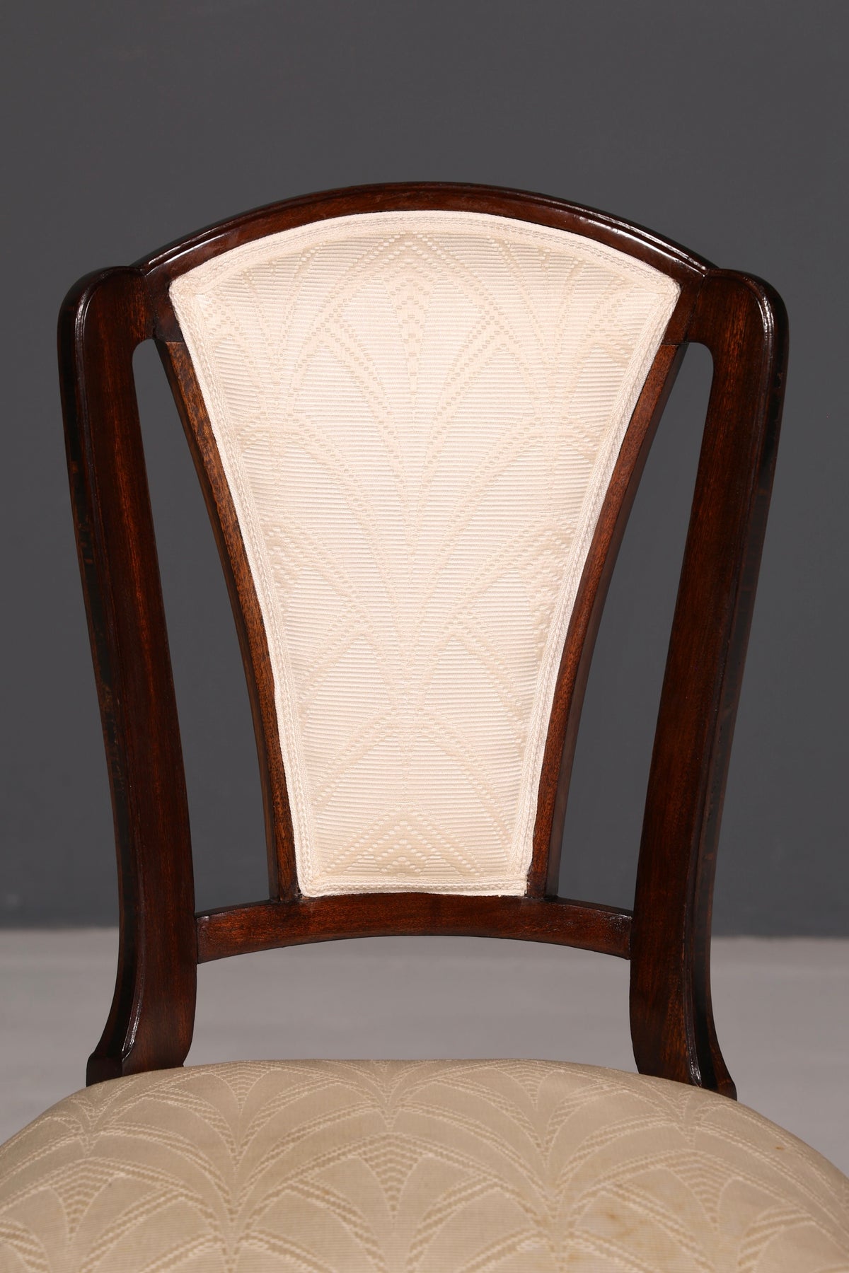 Élégante chaise Art déco vintage Chaise de salle à manger Chaise de secrétaire Chaise rembourrée Chaise à accoudoirs Chaise de cuisine 1 sur 2