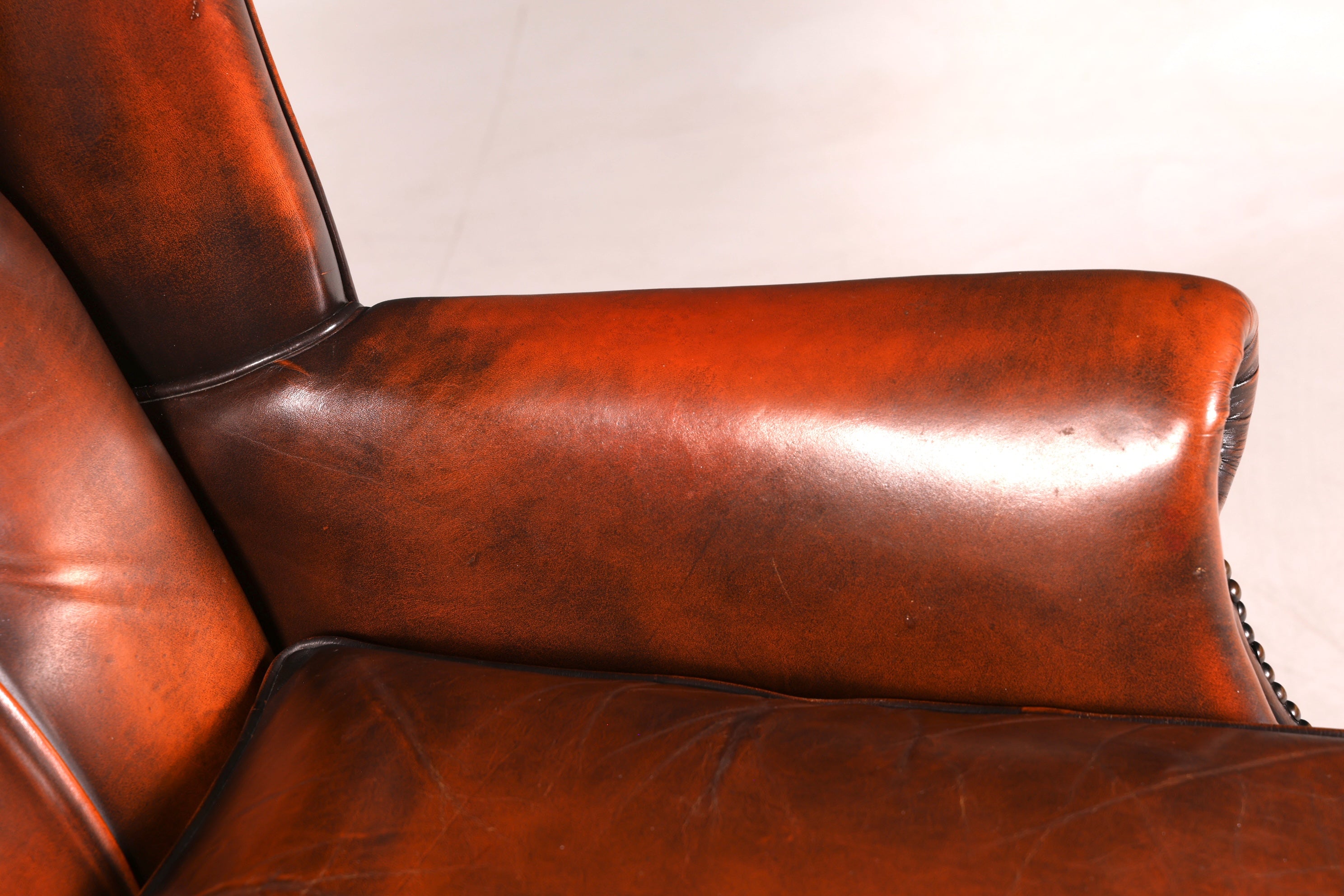 Original Chesterfield Ohrenbacken Sessel Englisch Leder Herrensessel UK Armlehnsessel