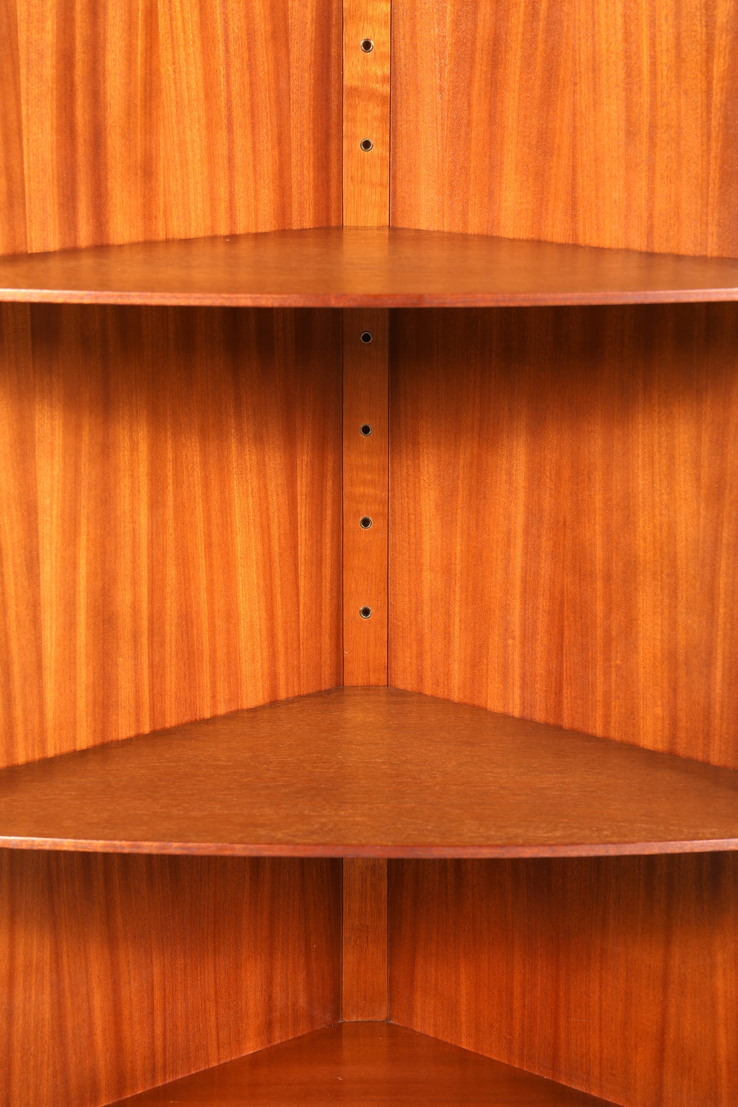 Wunderschöne Georgischer Eckvitrine Mahagoni Antik 50s echt Holz Schrank Englisch Eckschrank Glasvitrine