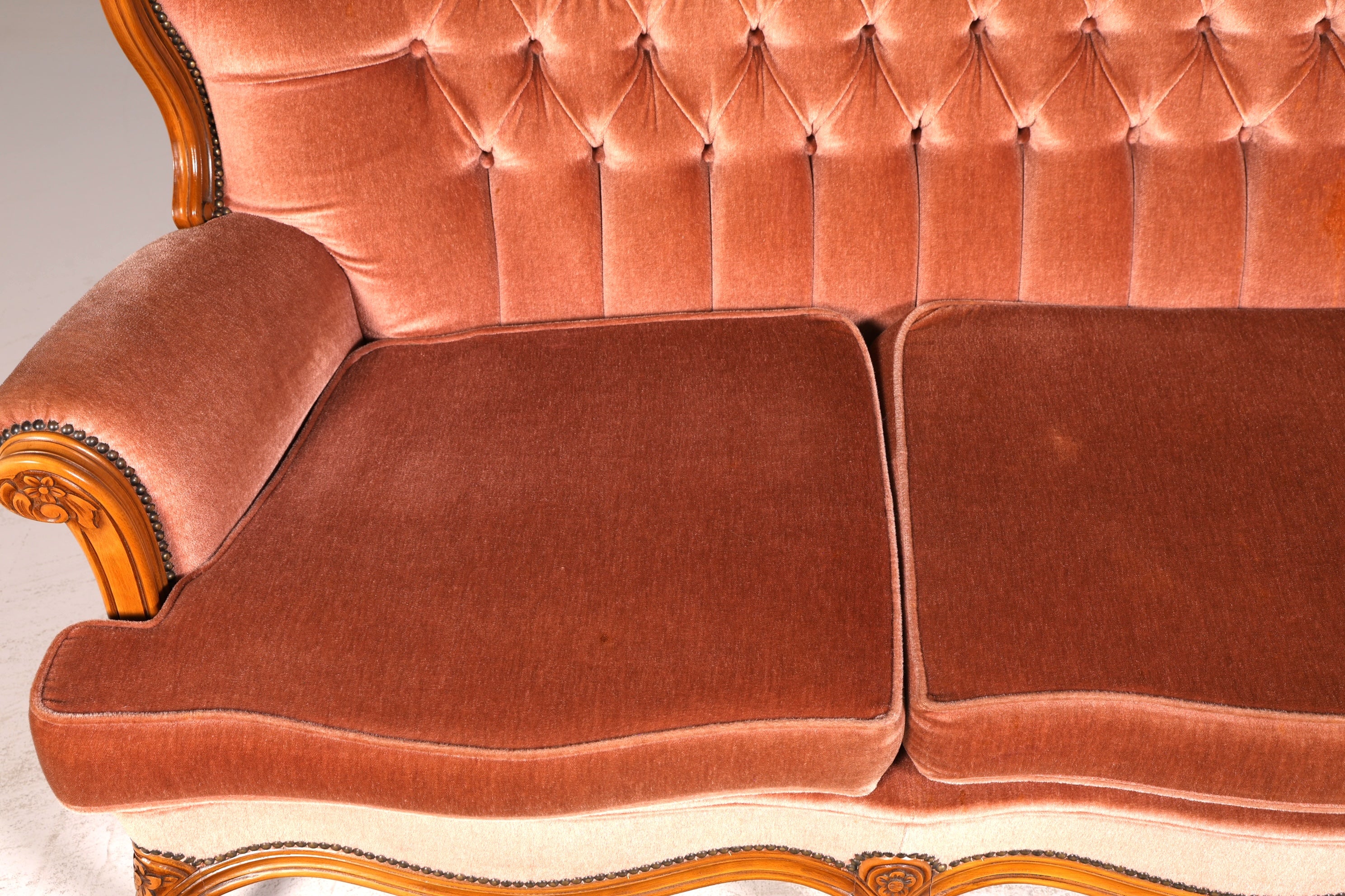 Edles Chippendale Sofa Barock Stil Samt Stoff Couch 3-Sitzer Rococo Antik Polstersofa