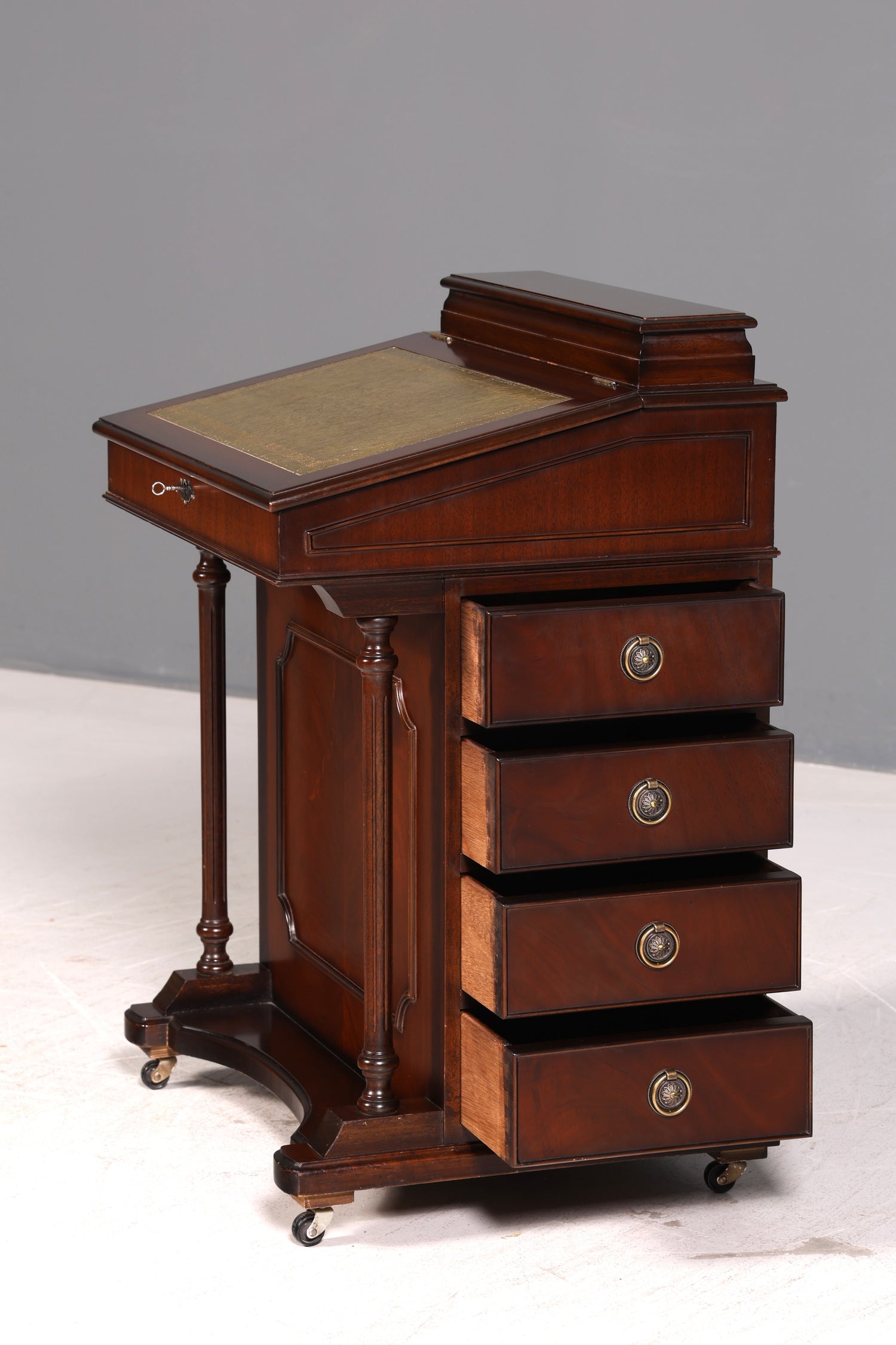 Wunderschöner Englischer Davenport Schreibtisch Desk Sekretär Lederauflage Kommode