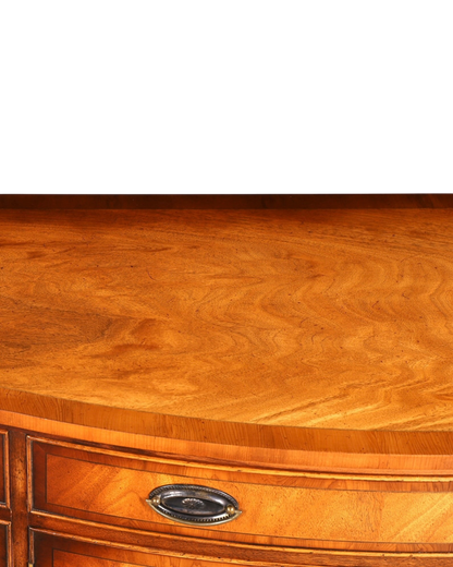 Hauptstadt Möblerei Bevan Funnell Reprodux Sideboard aus massivem Echtholz mit feiner Maserung und Schubladengriff