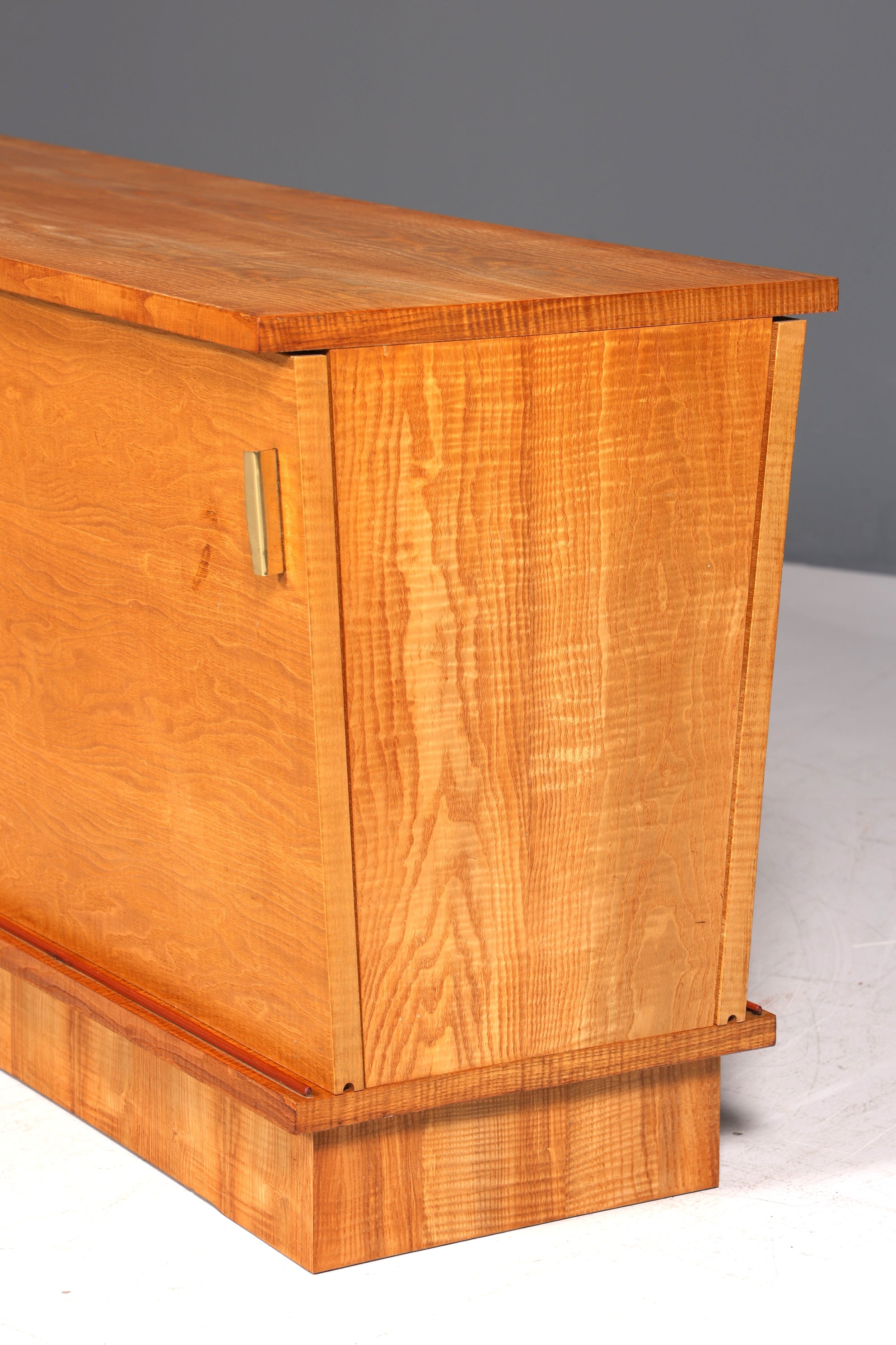 F509 Finition magnifique buffet vintage style années 60, commode, meuble TV, commode d&