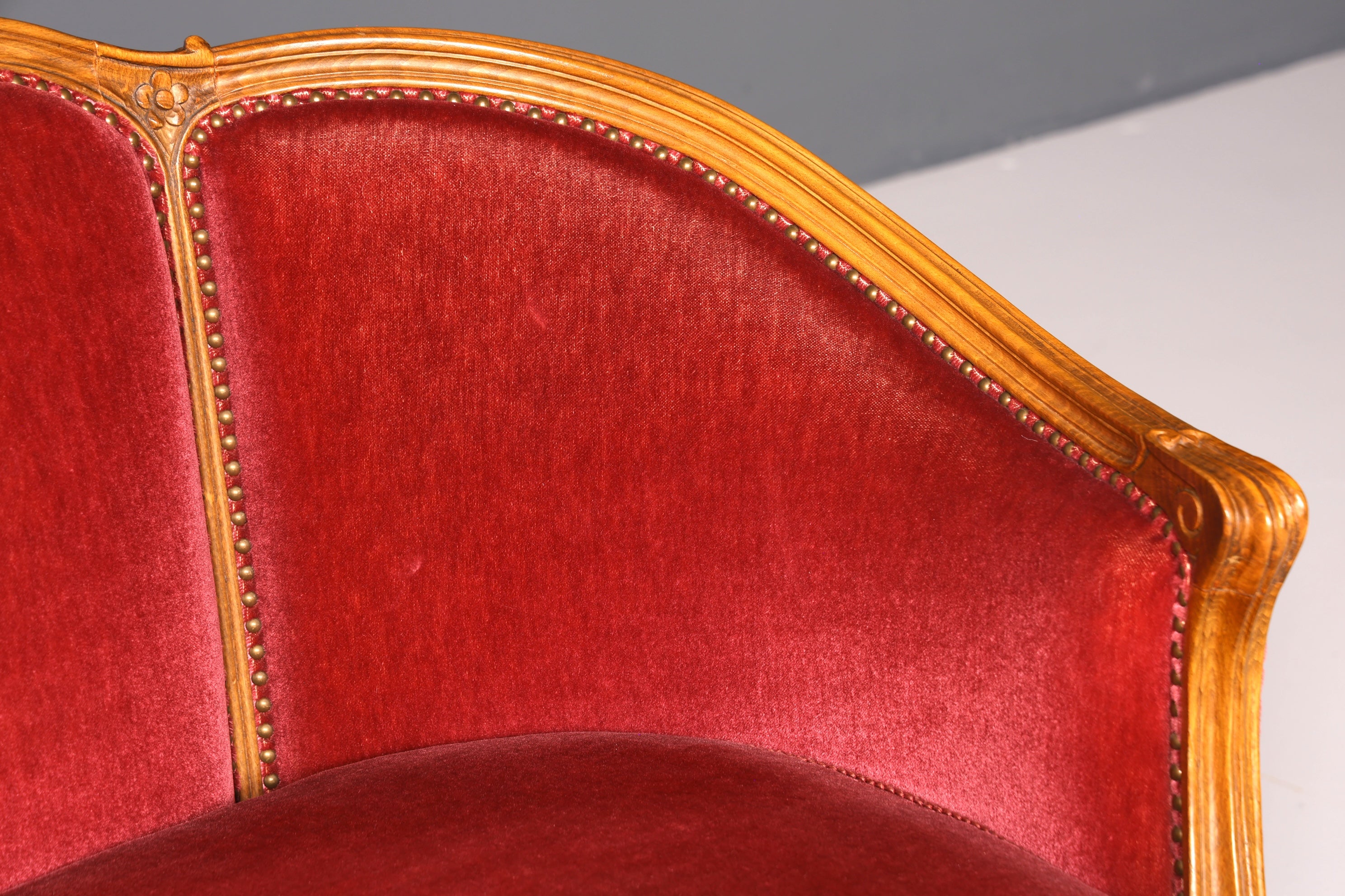 Magnifique canapé Chippendale, canapé de style baroque, tissu velours, méridienne 3 places