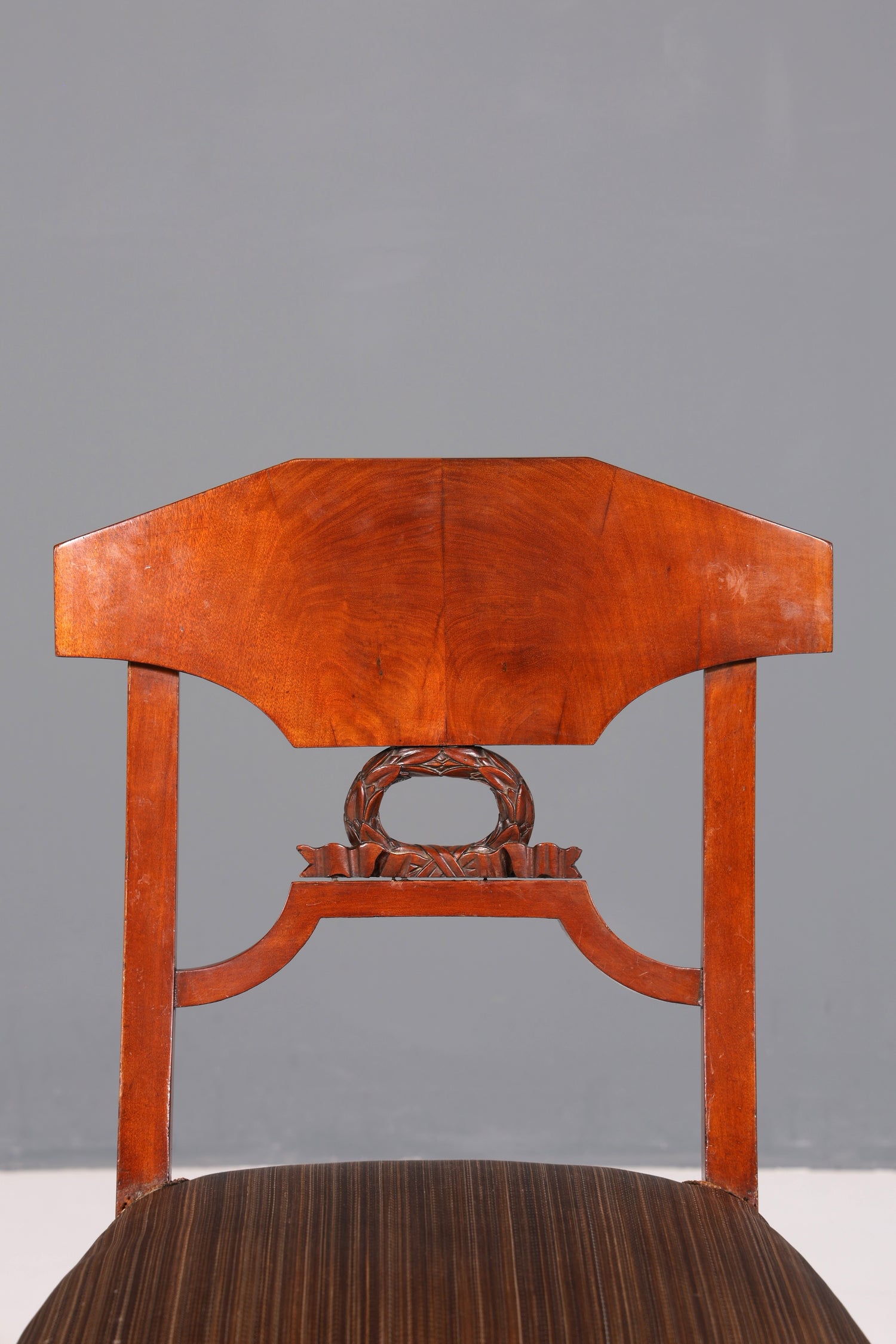 Chaise Biedermeier de rêve, chaise de cuisine ancienne, chaise secrétaire en bois véritable, chaise de salle à manger, 2 sur 2