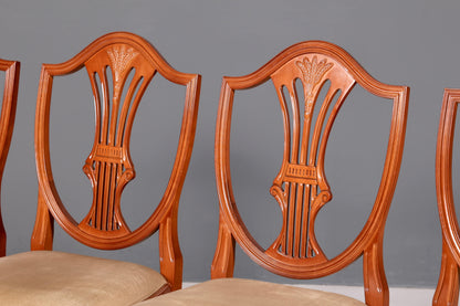 Ensemble élégant de 4 chaises anglaises style Hepplewhite, chaises de salle à manger anciennes, chaises de cuisine, ensemble de chaises vintage  