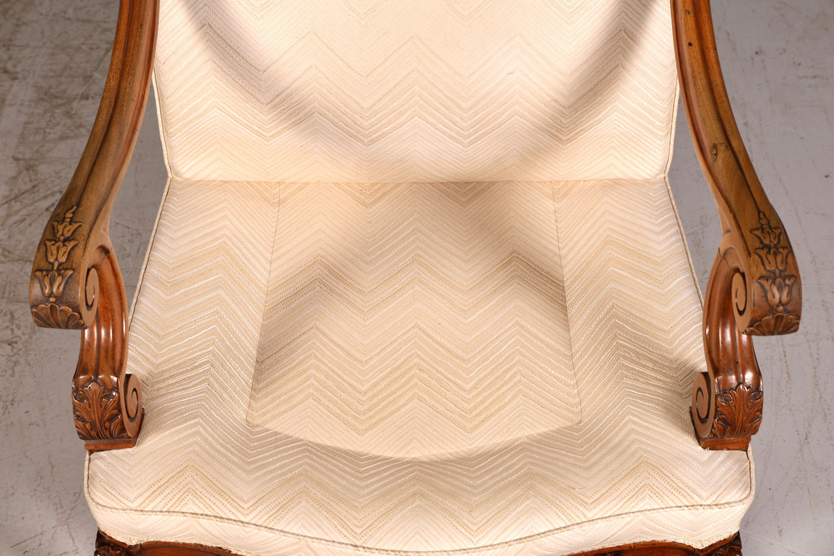 Élégant fauteuil Louis Philippe à accoudoirs de l’époque Gründerzeit, fauteuil ancien rembourré, 1 sur 2