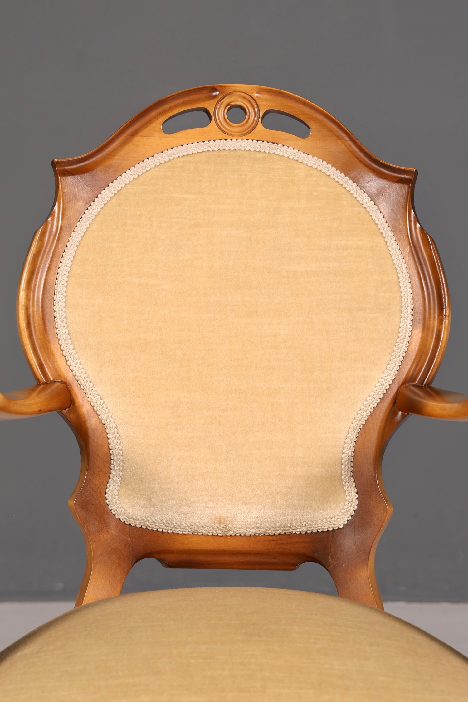 Wunderschöner Original Quadriga Armlehnstuhl Barock Antik Stil Stuhl Echt Holz Esszimmerstuhl Sekretär Stuhl Vintage