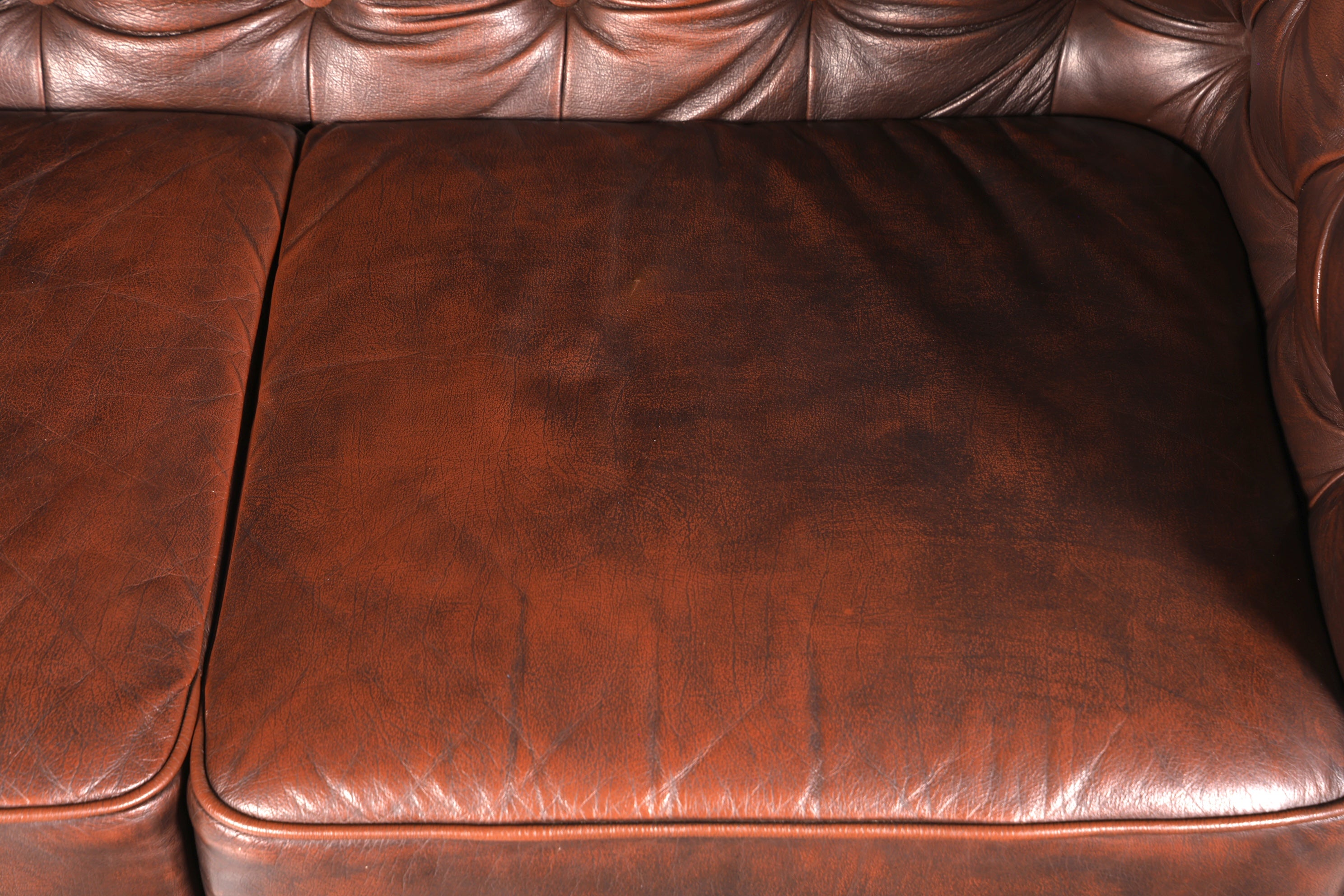 Wunderschönes Original Chesterfield Sofa Englisch echt Leder 2- Sitzer Couch