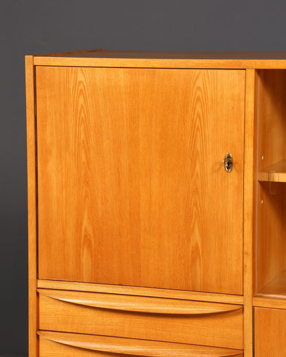 Beautiful original Hellerau mid-century display cabinet, Franz Ehrlich 602 chest of drawers and bookcase