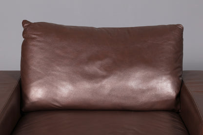 Magnifique méridienne Stressless E200 en cuir véritable marron, chaise longue avec ottomane, canapé en cuir et fauteuil relax vintage