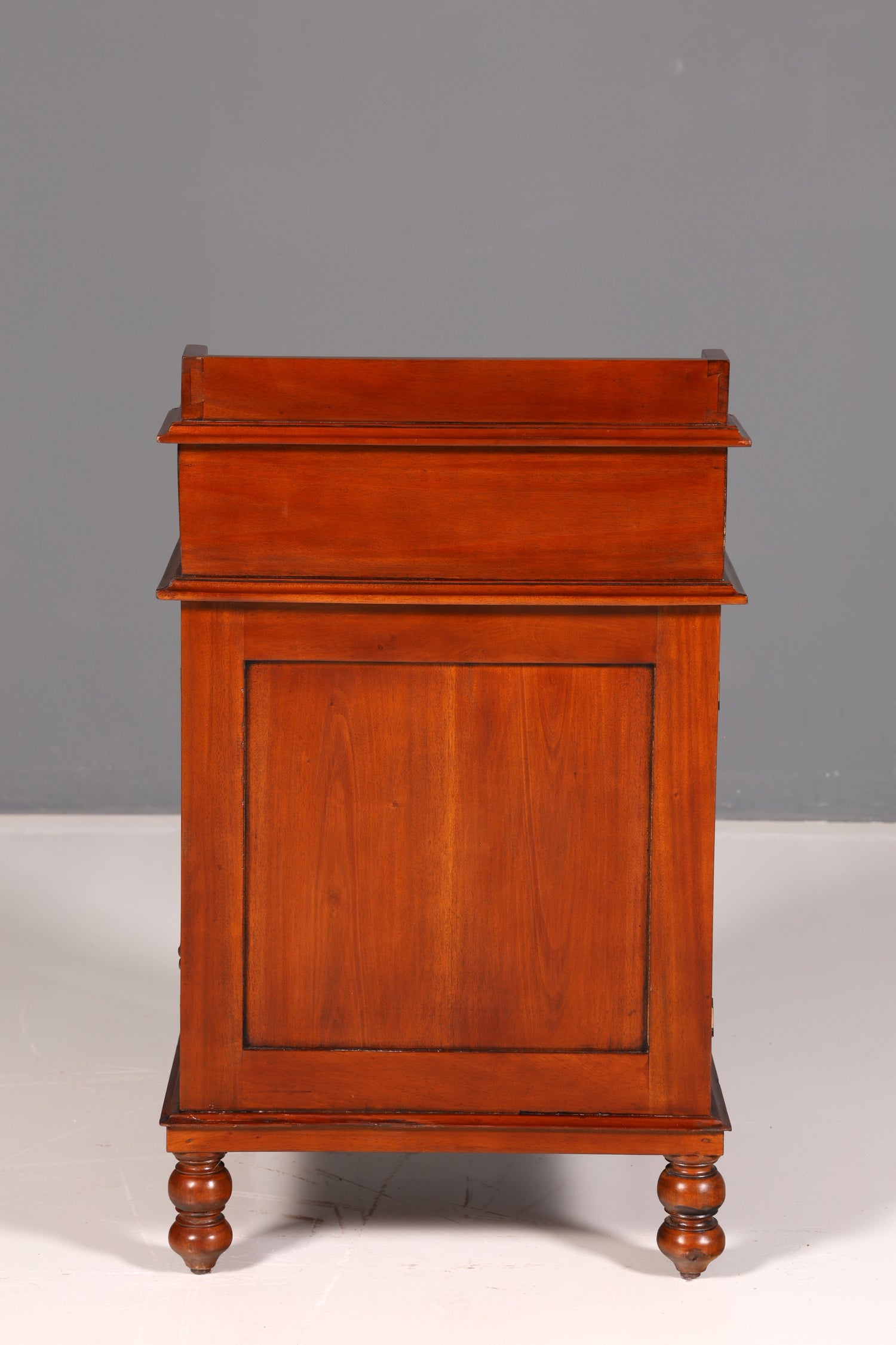 Magnifique secrétaire anglais Davenport, bureau avec sous-main en cuir, commode, antique et vintage