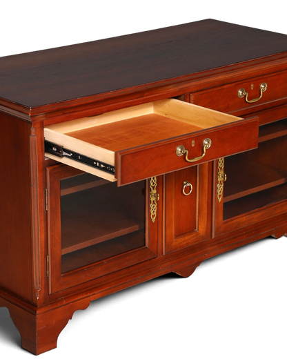 Hauptstadt Möblerei Sideboard in H866 Finish mit offener Schublade, Glastüren und antiken Messingbeschlägen