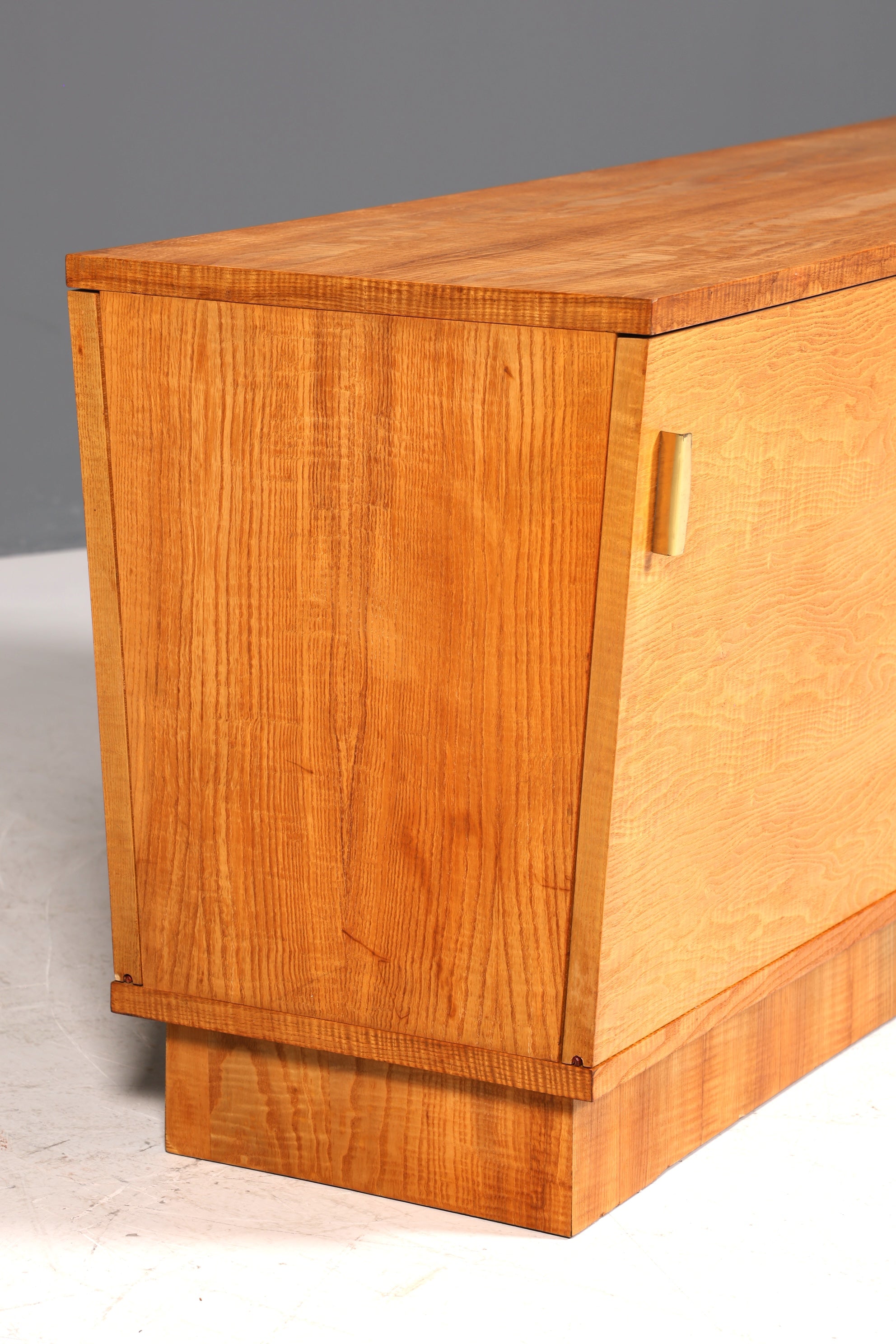 F509 Finition magnifique buffet vintage style années 60, commode, meuble TV, commode d&