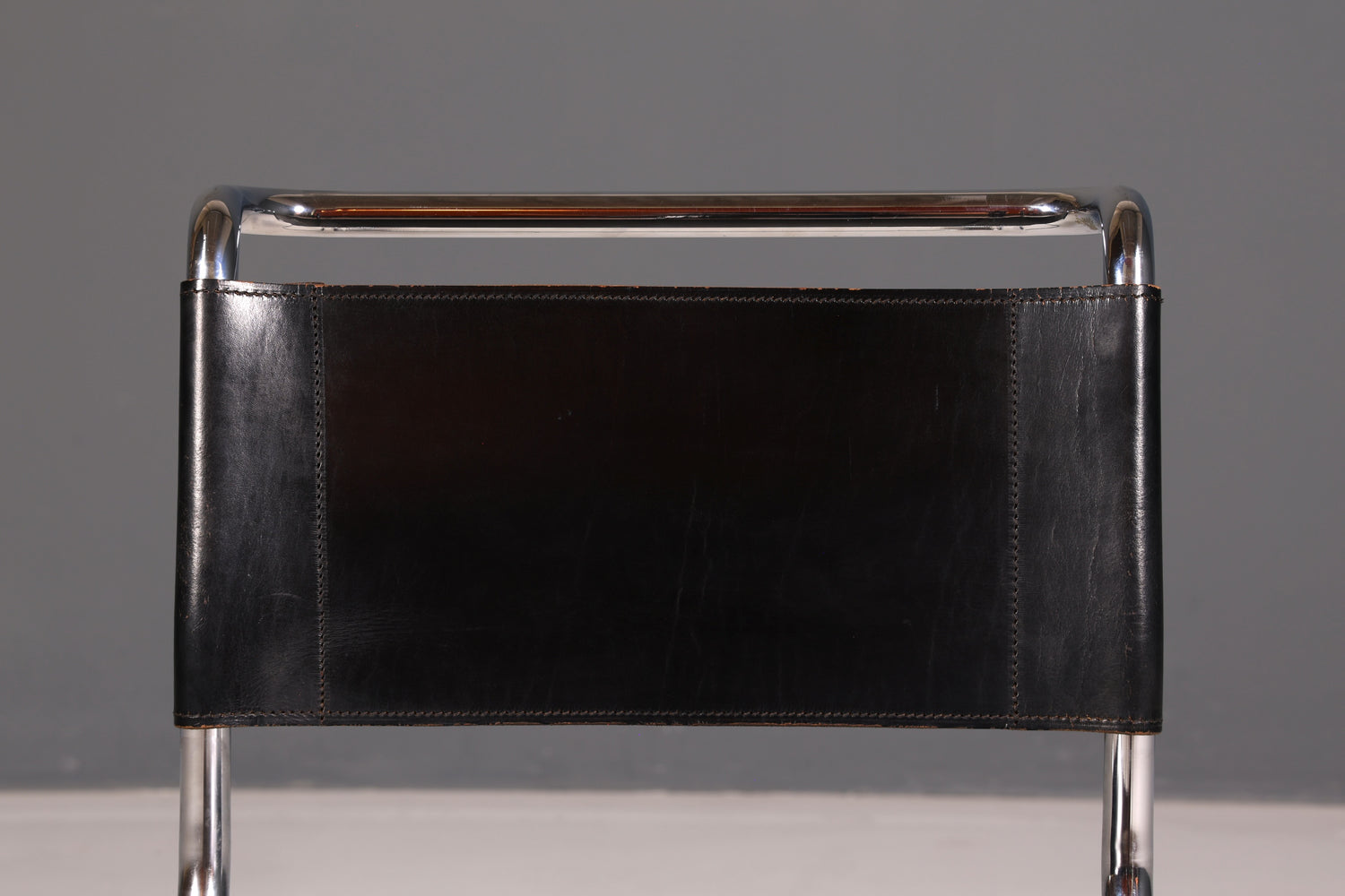 Edler Original Thonet Freischwinger Stuhl Chrom Leder Schwarz Bauhaus Designklassiker Kragstuhl Esszimmer Stuhl Vintage 2 von 2