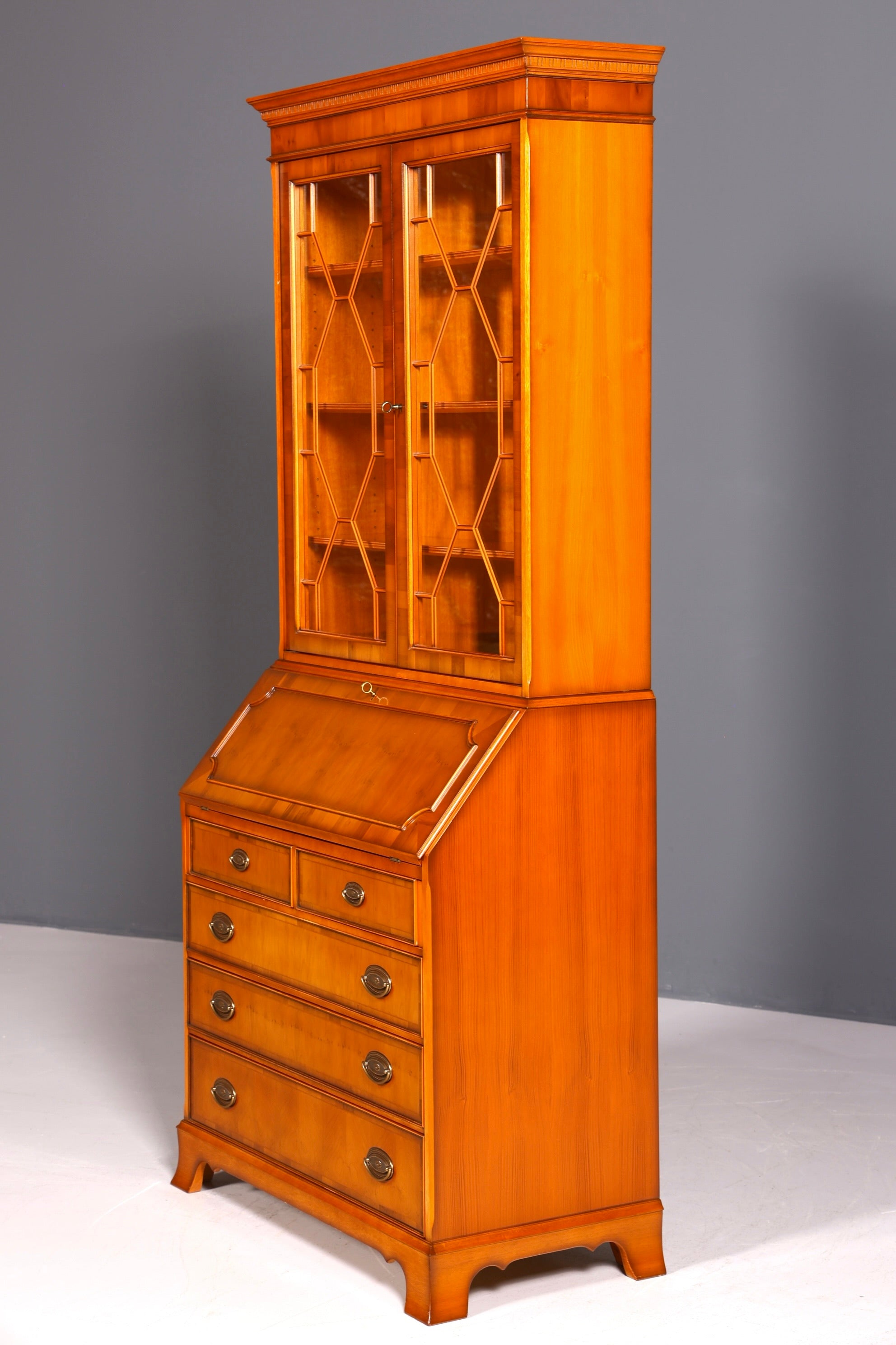 Secrétaire anglais élégant, bureau Heldense d&