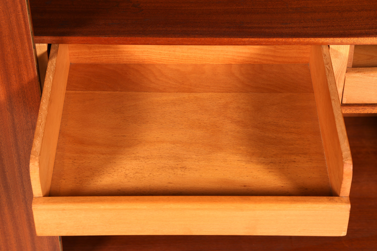 Wunderschöner Mid Century Schrank 60er Jahre Wäscheschrank Aktenschrank Kommode Vertiko Highboard Vintage