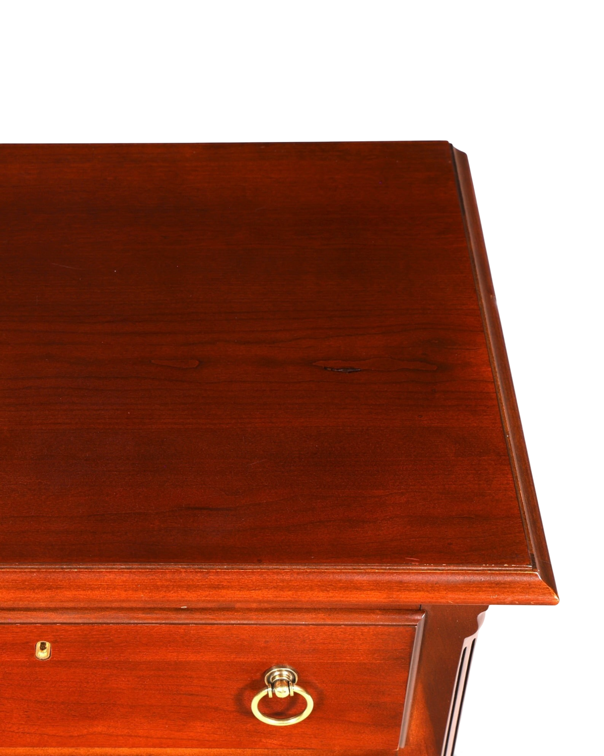 Hauptstadt Möblerei Drexel Heritage Kommode aus massivem dunklem Echtholz im klassischen amerikanischen Antik-Stil