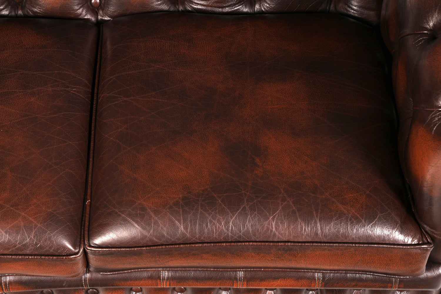 Magnifique canapé Chesterfield Centurion original 2 places en cuir véritable d’Angleterre