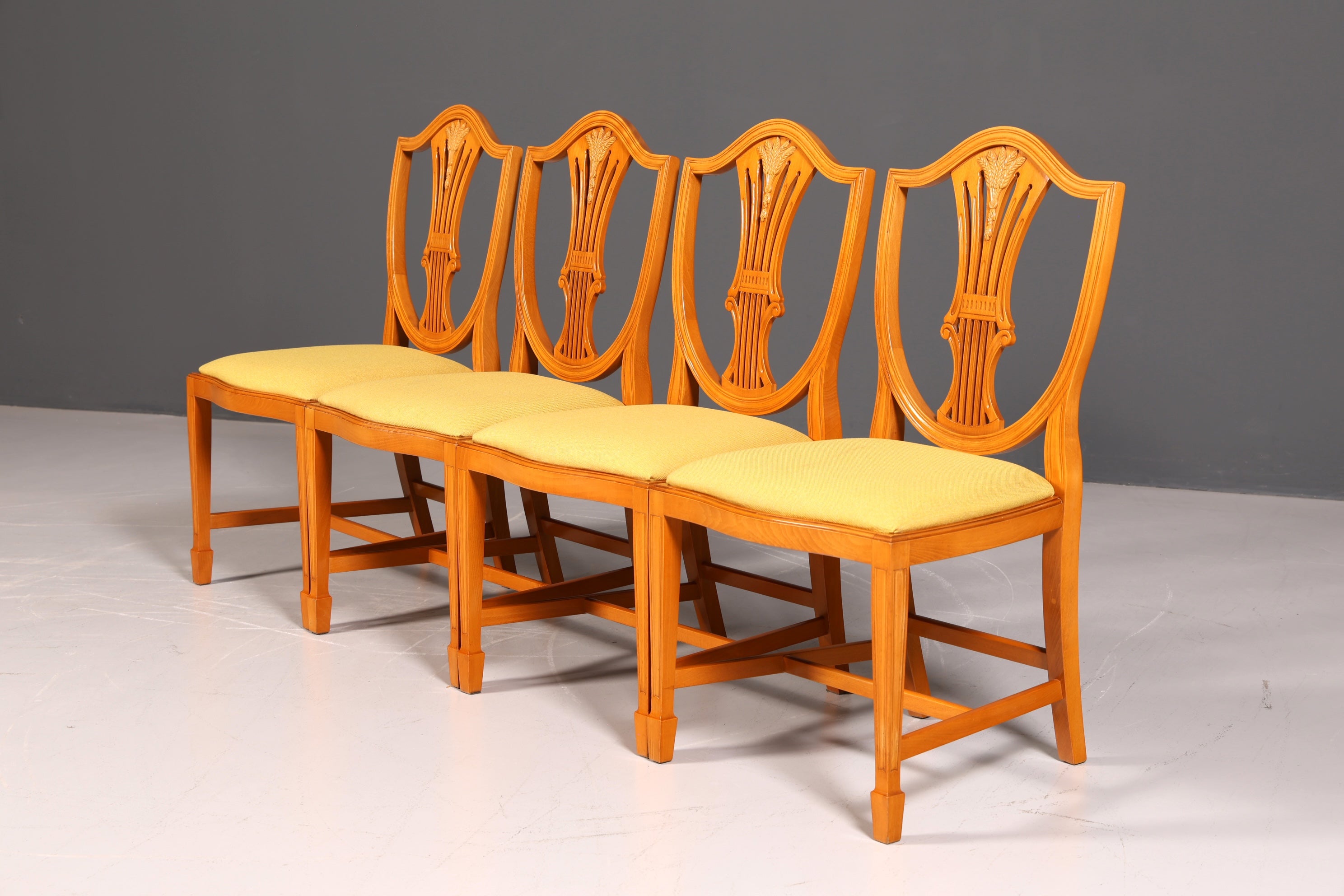 4x Edle Englische Stühle Englisch Dining Chairs Antik 60er Jahre Regency Küchenstühle Stuhlset