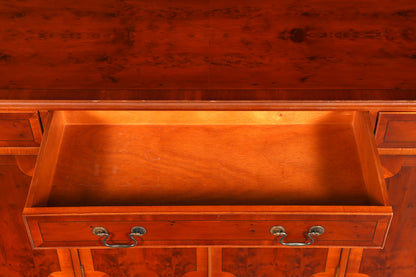 Wunderschönes Englisches Sideboard Eibe Schrank 60er Buffetschrank Kommode Anrichte Vintage