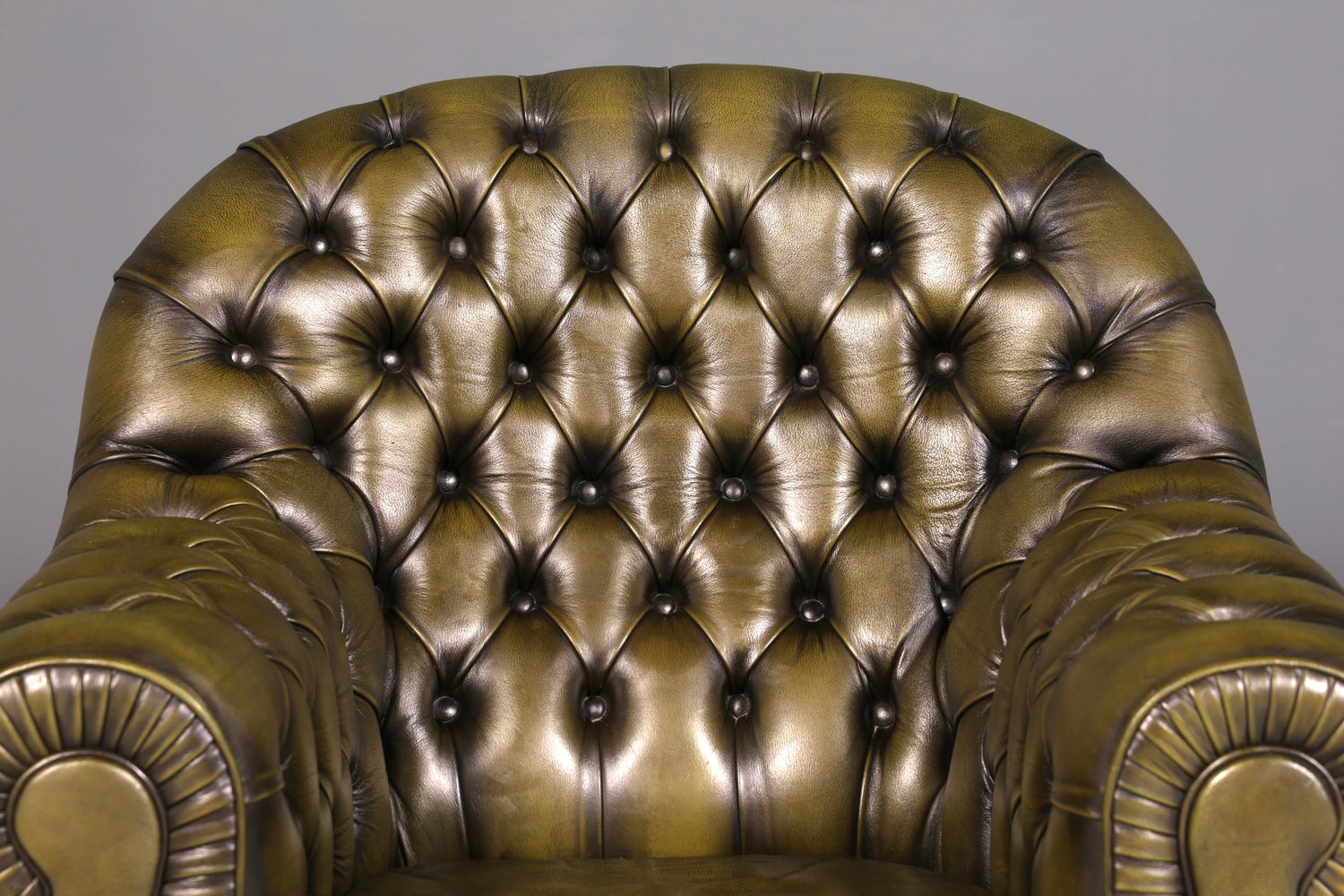 Edler Original Chesterfield Sessel Englisch Echt Leder Lesesessel Lounge Antik UK