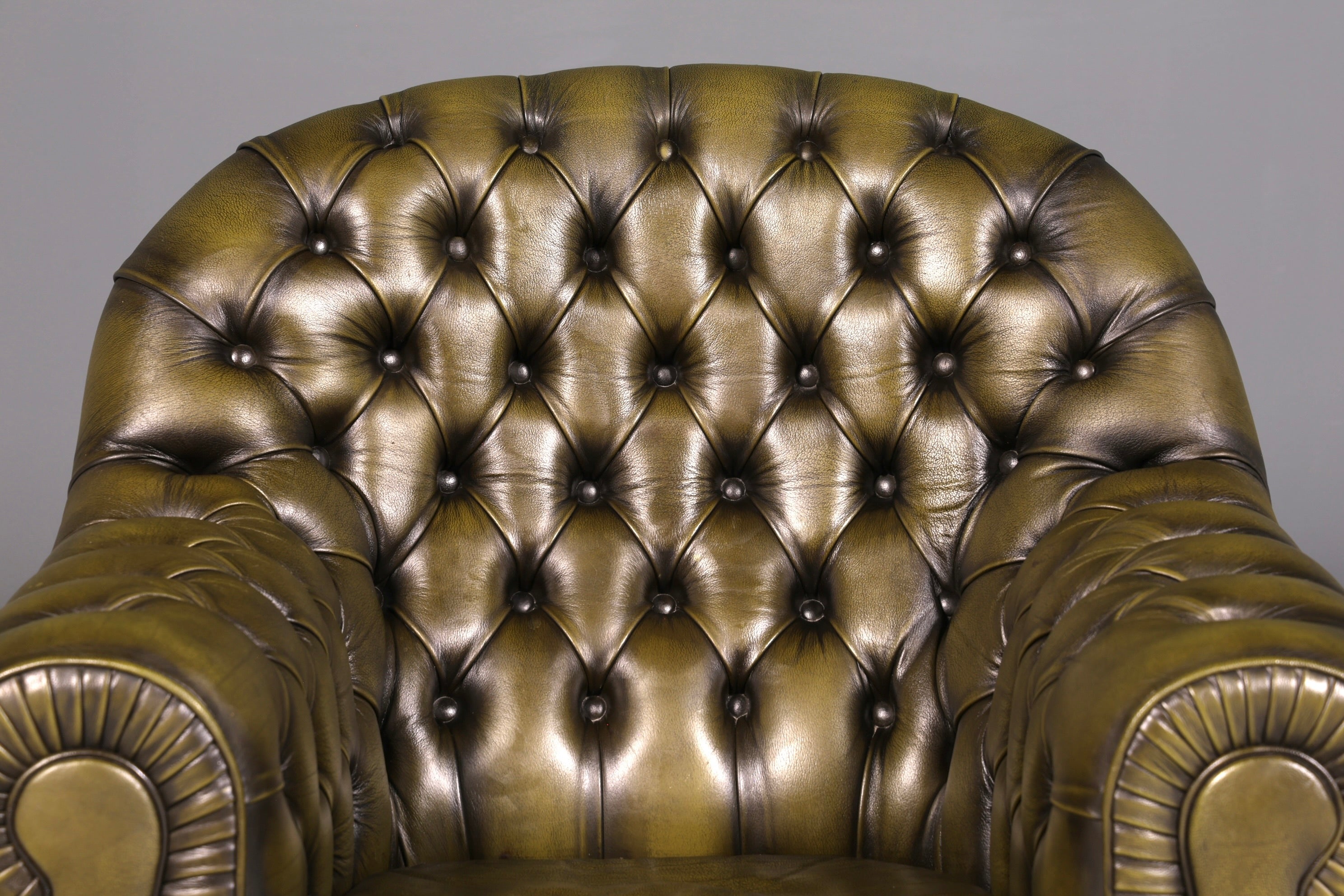 Edler Original Chesterfield Sessel Englisch Echt Leder Lesesessel Lounge Antik UK