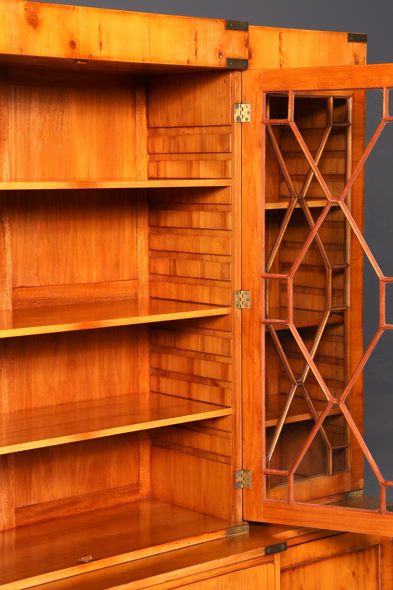 Magnifique vitrine maritime, meuble anglais, bibliothèque en bois véritable, buffet anglais