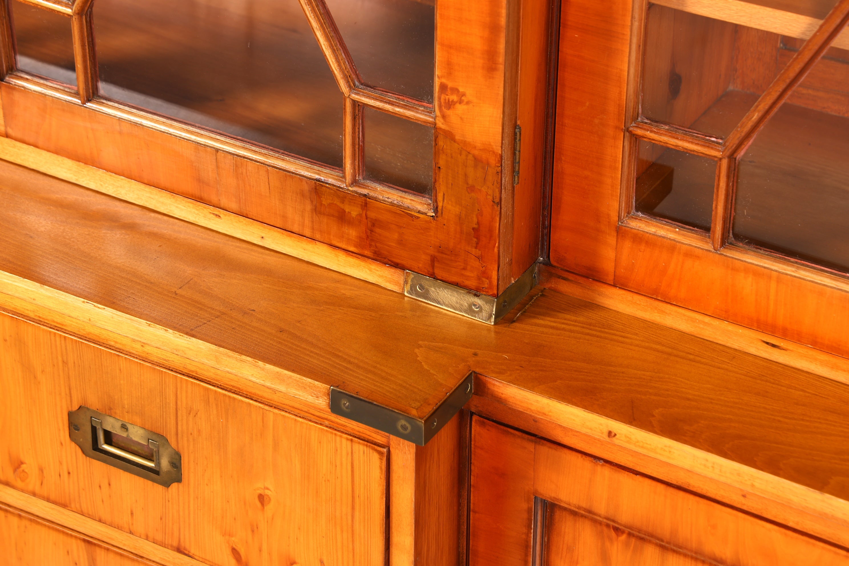 Magnifique vitrine maritime, meuble anglais, bibliothèque en bois véritable, buffet anglais