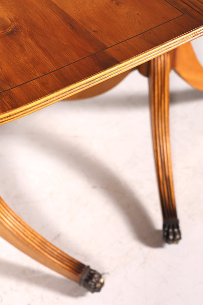 Magnifique table de salle à manger extensible de style anglais, style Régence, style antique, table de cuisine des années 60, en bois d&