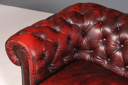 Magnifique canapé Chesterfield original 2 places, cuir anglais bordeaux, 1 sur 2