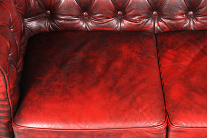 Magnifique canapé Chesterfield original 2 places, cuir anglais bordeaux, 1 sur 2