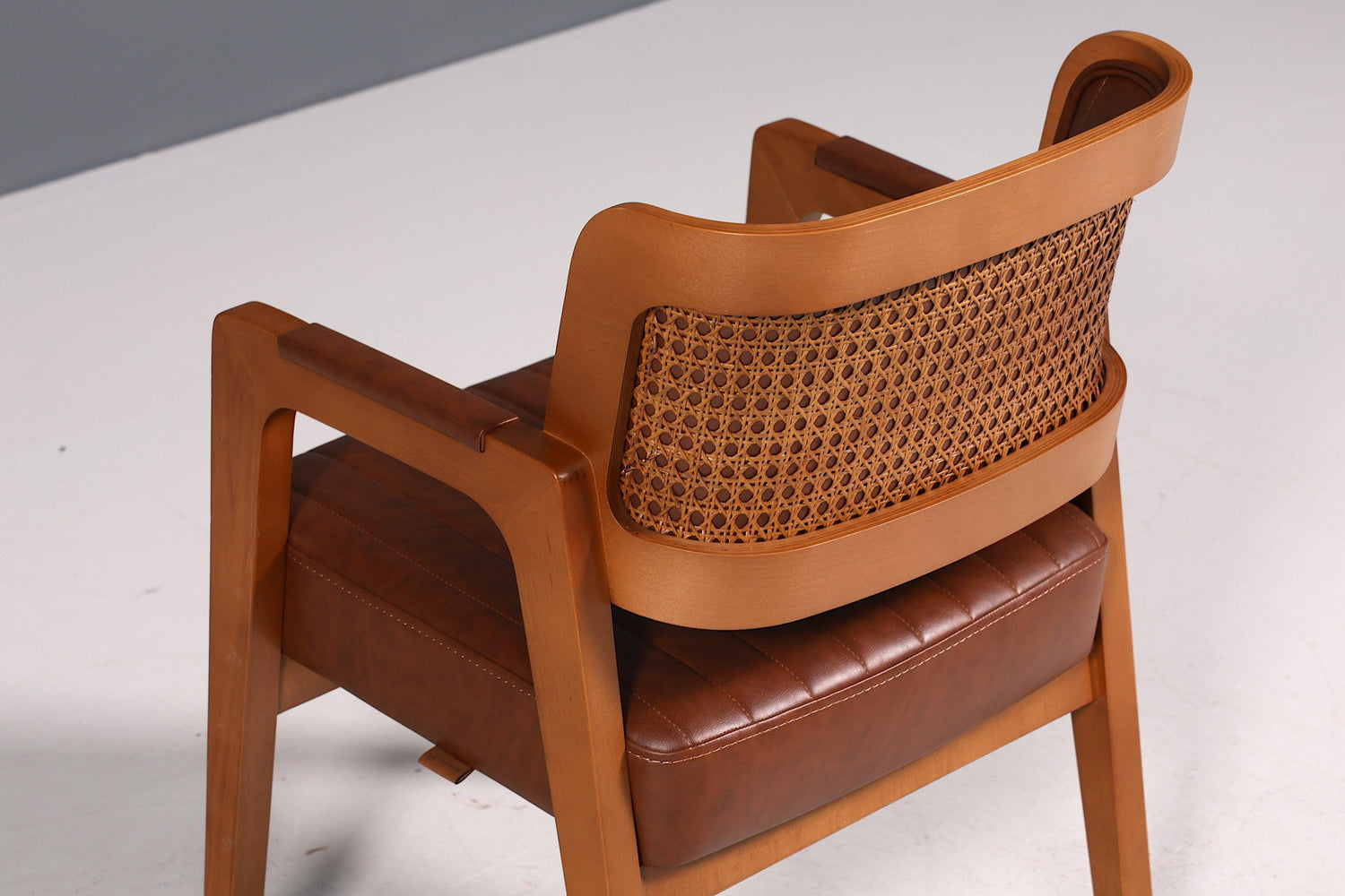 Edler Armlehnstuhl "LIMA" Esszimmerstuhl mit Korbgeflecht in Braun Polsterstuhl Küchenstuhl Sekretär Stuhl