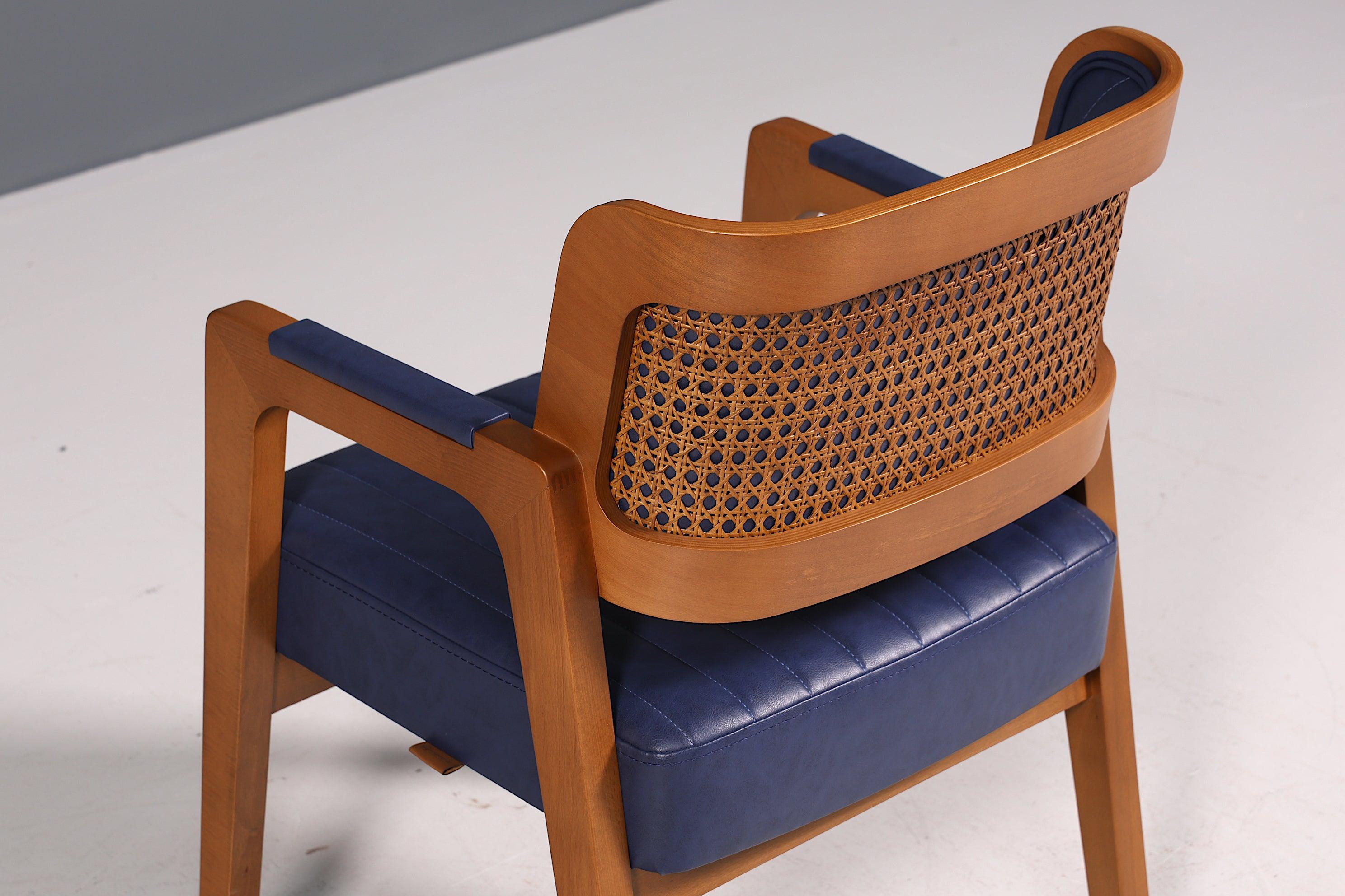 Edler Armlehnstuhl "Lima" Esszimmerstuhl mit Korbgeflecht in blau Polsterstuhl Armlehnstuhl Sekretär Stuhl