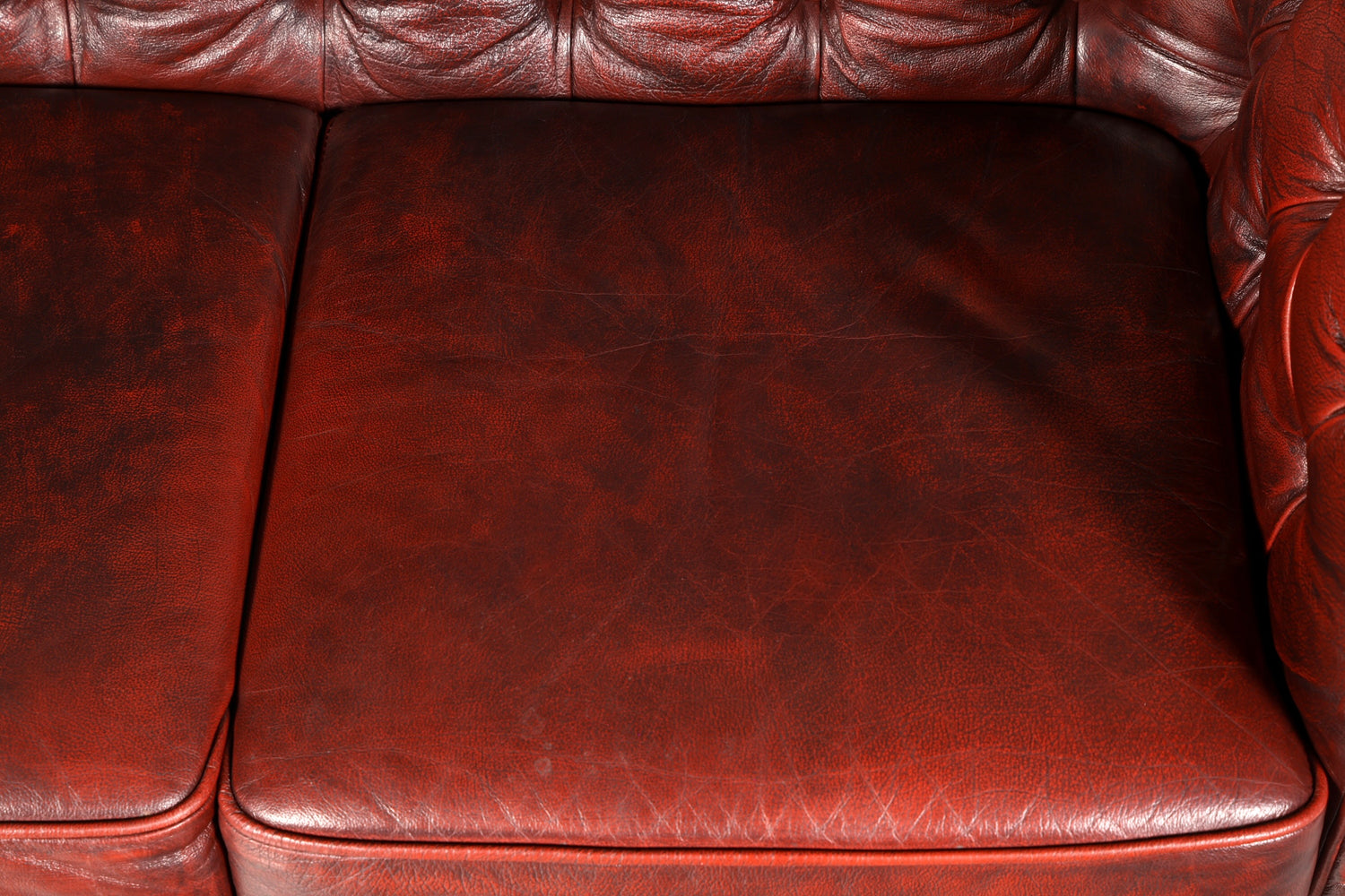 G074 Finish Wunderschönes Original Chesterfield 2er Sofa Englisch Oxblood Leder 2- Sitzer Couch