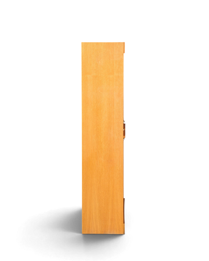 Hauptstadt Möblerei Rollladenschrank aus massivem hellem Holz im Bauhaus Stil, Seitenansicht