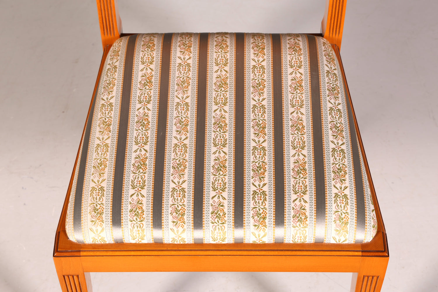 G091 Finish cm 4x Edle Englische Stühle Englisch Dining Chairs Antik 60er Jahre Regency Küchenstühle Stuhlset (Kopie)