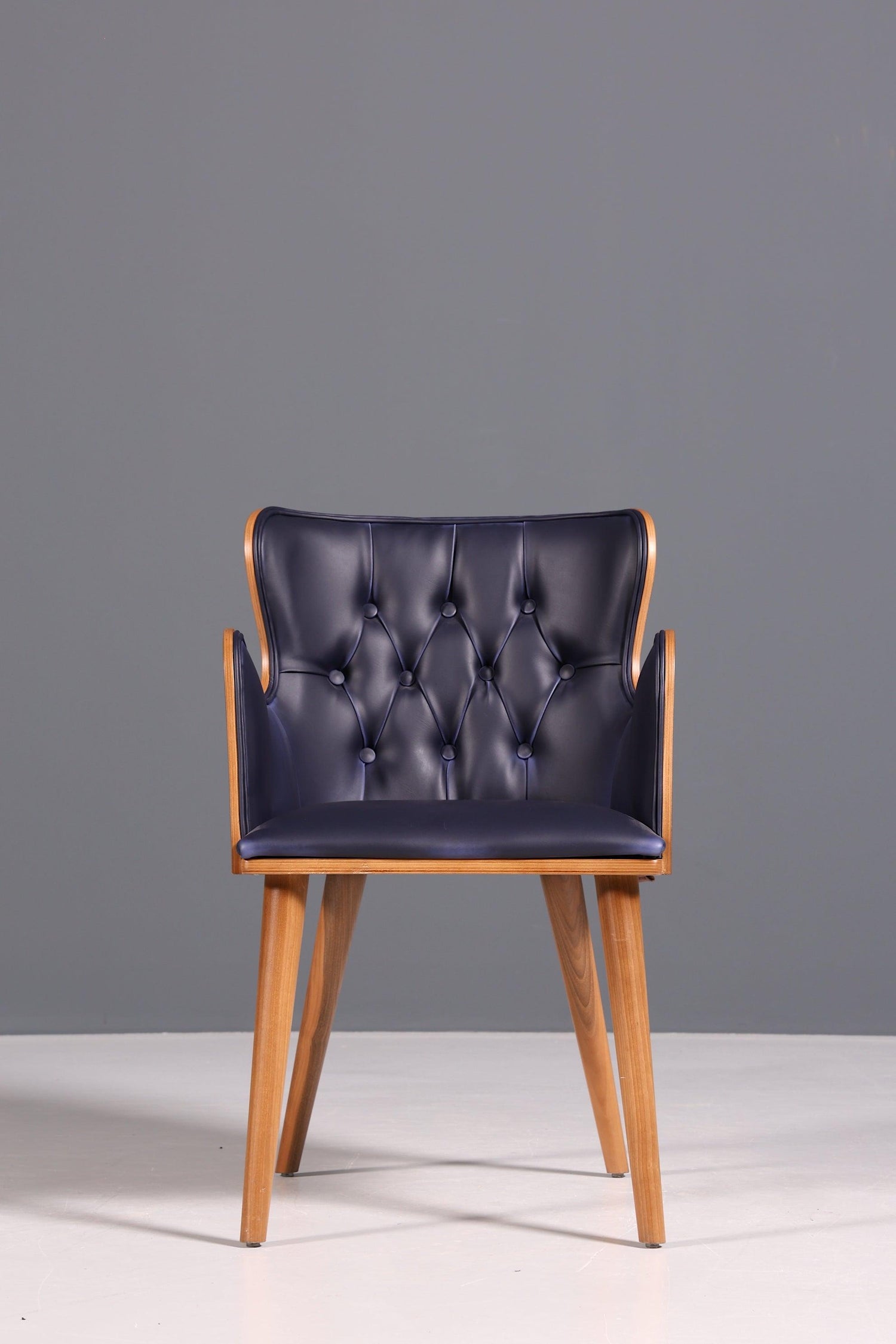 Wunderschöner Stuhl "León Blue" im Chesterfield Stil Armlehnstuhl Esszimmerstuhl Küchenstuhl Bürostuhl