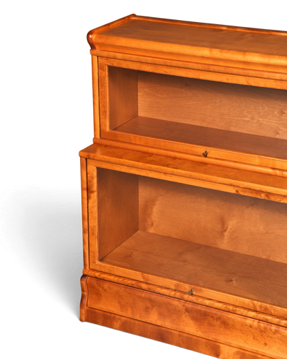 Hauptstadt Möblerei Boknäs Bücherregal aus Holz im Globe Wernicke Stil mit zwei verglasten Klapptüren