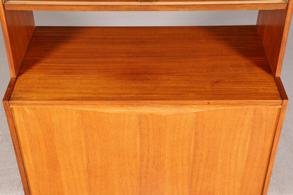 Wunderschönes Mid Century Regal Bücherregal Vintage Highboard Schrank Klapprschrank Holz 60s