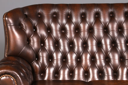 G103 Finish Wunderschönes Original Chesterfield Sofa 3- Sitzer echt Leder Oxblood Couch Englisch